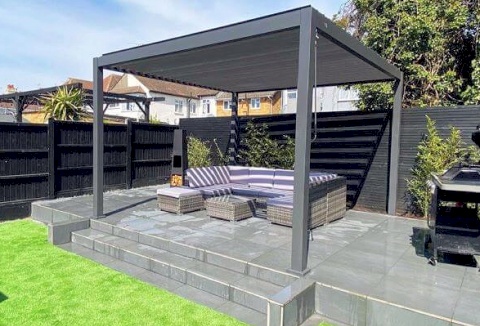 Link to the Woodlark Garden Luxury website Link to the Woodlark Garden Luxury website