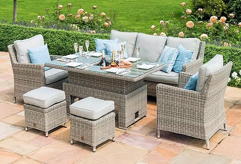 Link to the Living Chic website Link to the Living Chic website