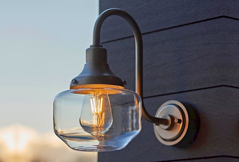 Link to the Furniture in Fashion website